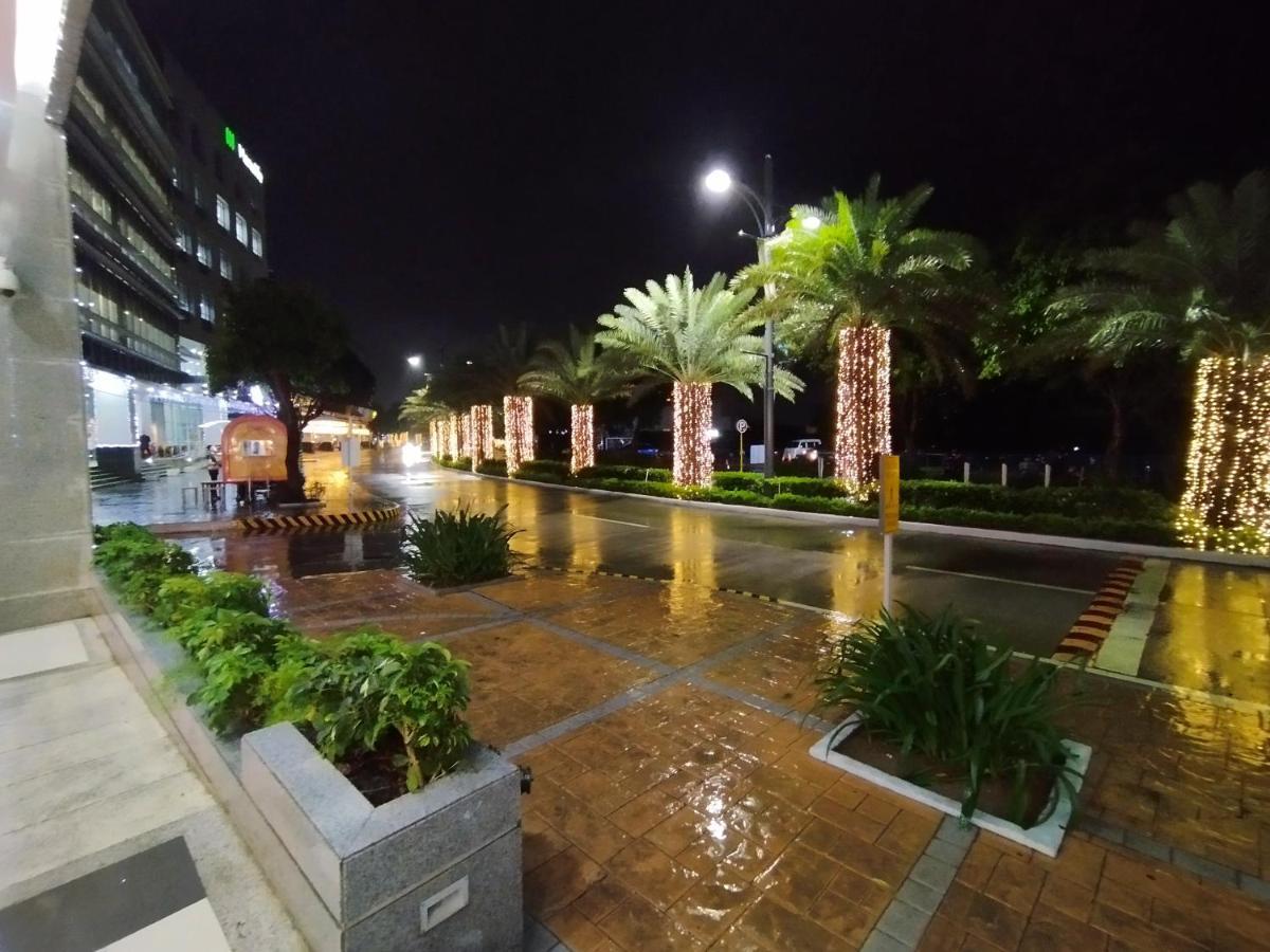 Mactan Newtown Seaview Condo By Fjcivo Lapu-Lapu City Zewnętrze zdjęcie